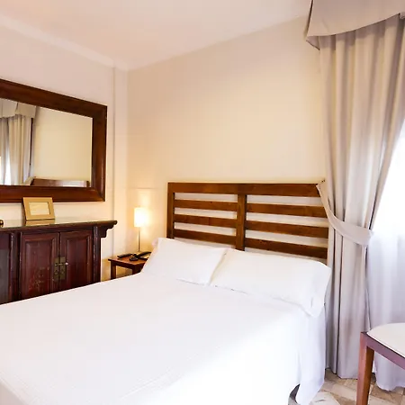 Boutique Reina Mora 2* גרנדה