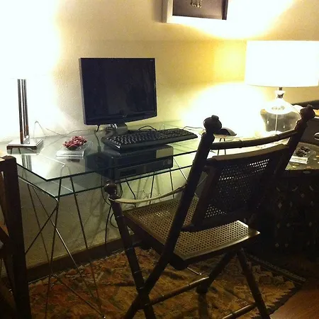Boutique Reina Mora Hotell 2*