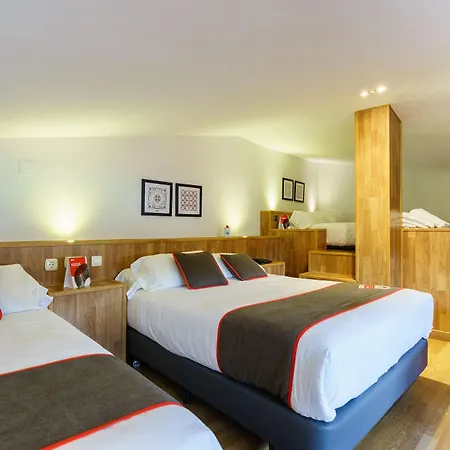 Hotell Boutique Reina Mora 2*