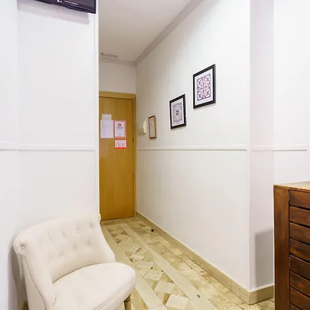 Hotell Boutique Reina Mora 2*